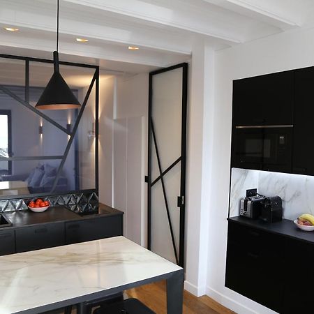 Appartement Face Mer Avec Terrasse Et Parking トルヴィル＝シュル＝メール エクステリア 写真